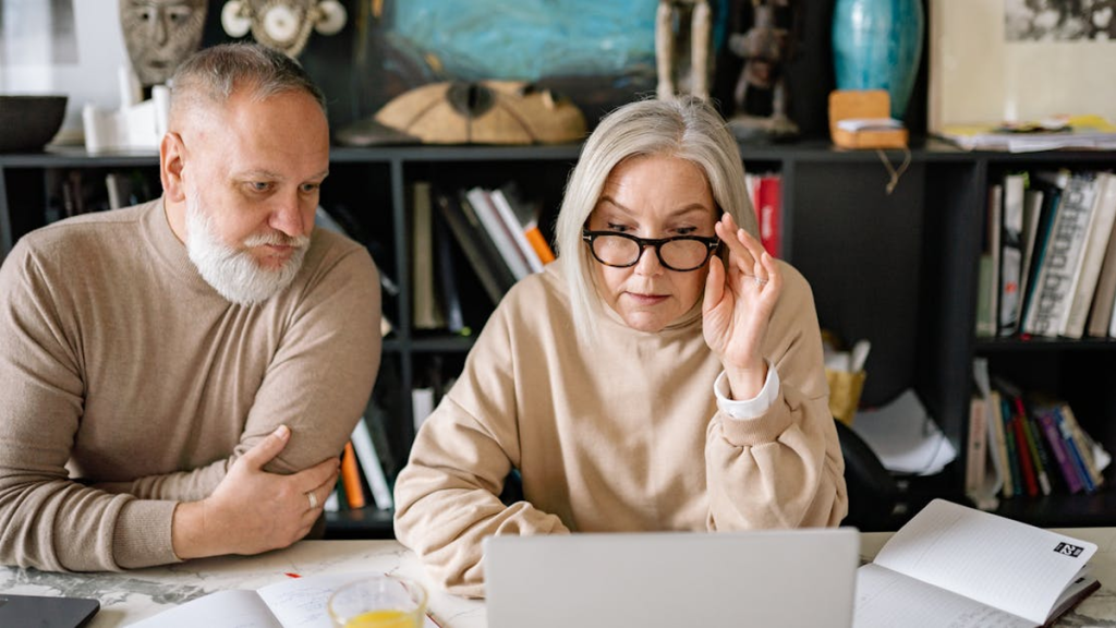 What is a cash balance retirement plan?